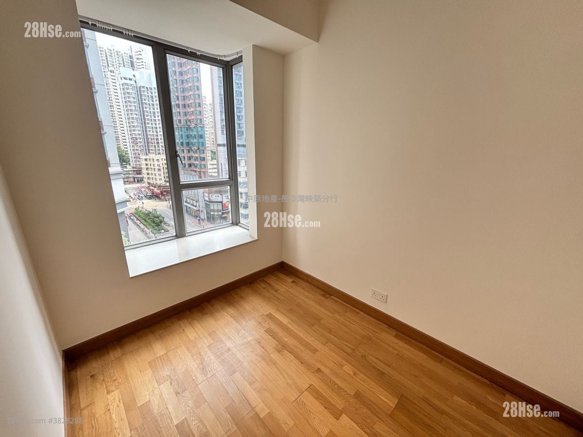 Heya Aqua Sell 2 Bedrooms 482 ft²