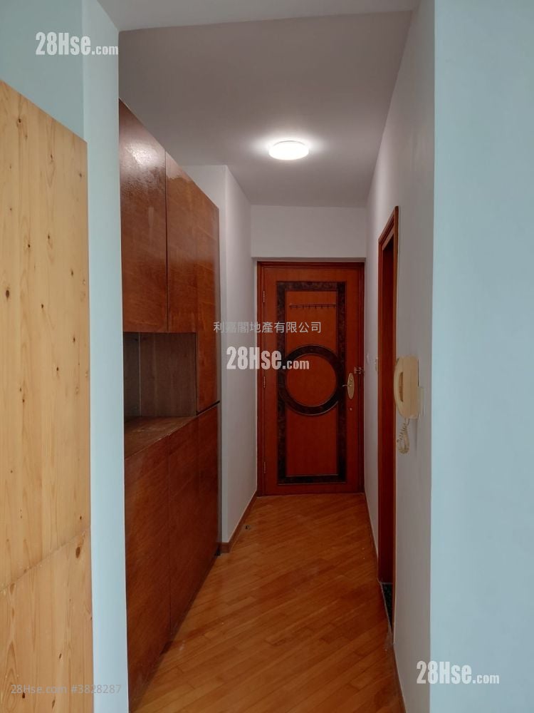 东堤湾畔 售盘 2 房 547 平方尺