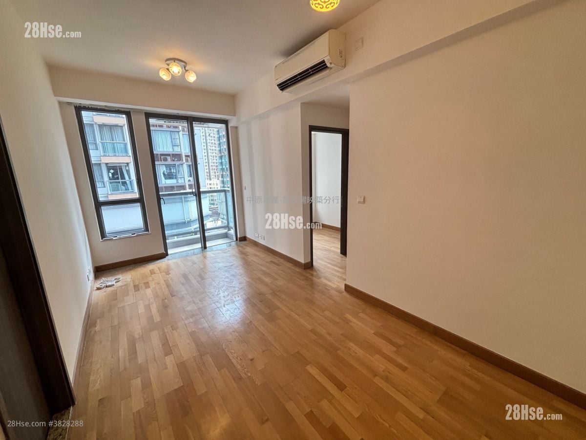 Heya Aqua Sell 2 Bedrooms 482 ft²