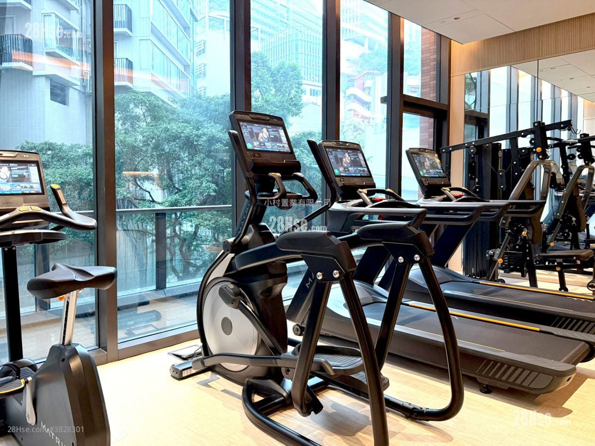 会所: 寓成峰 租盘 2 房 , 1 浴室 475 平方尺