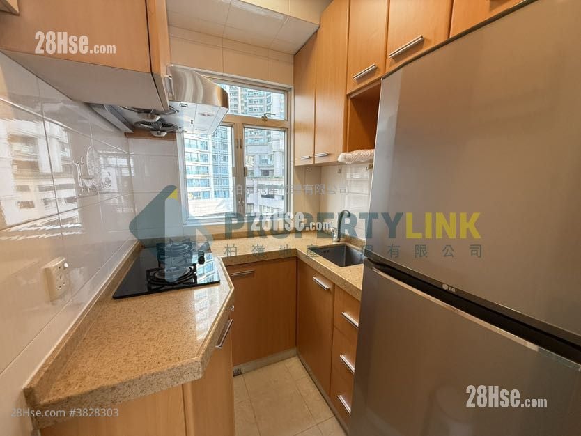 萬翠花園 售盤 3 房 , 1 浴室 573 平方呎