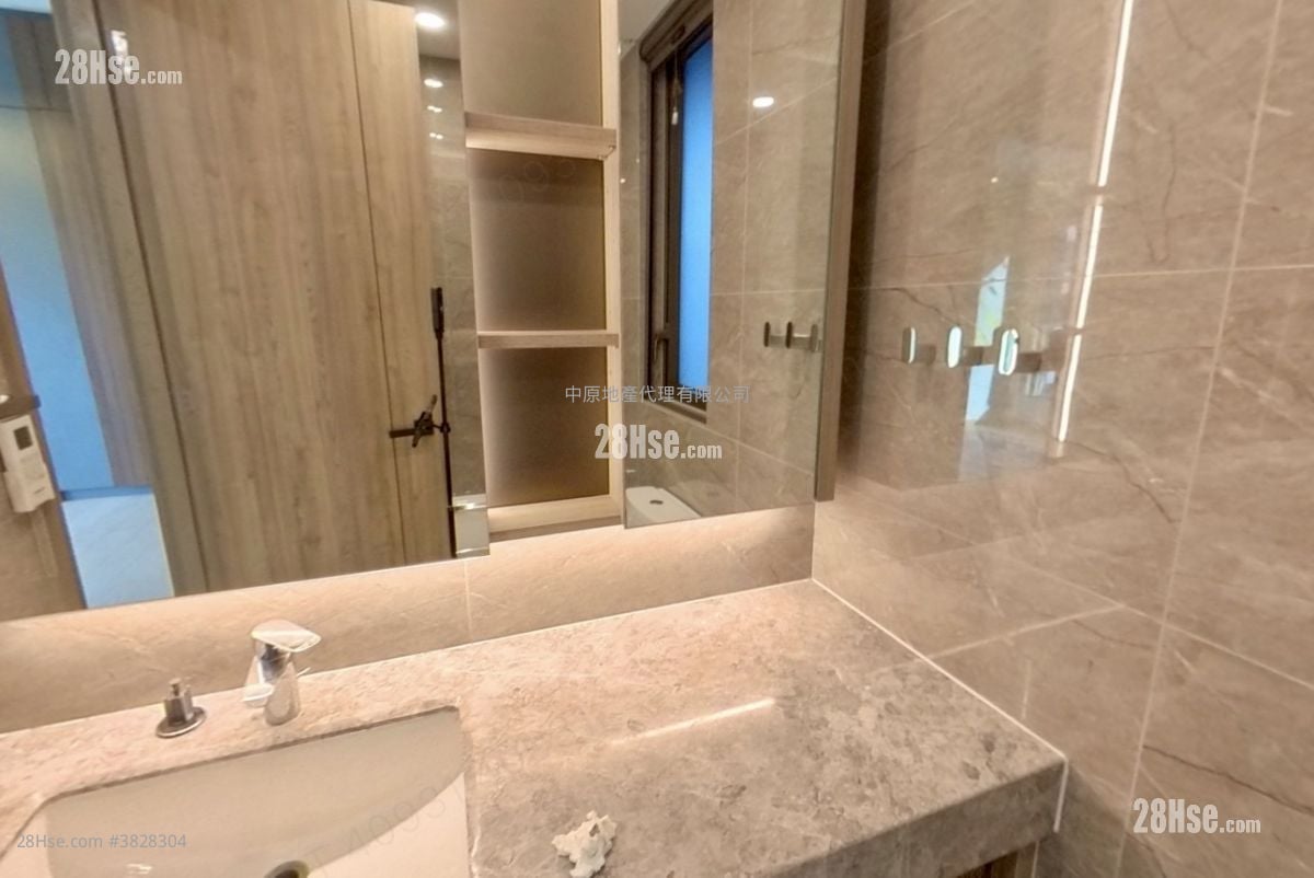 海日湾 II 售盘 3 房 , 3 浴室 1,019 平方尺