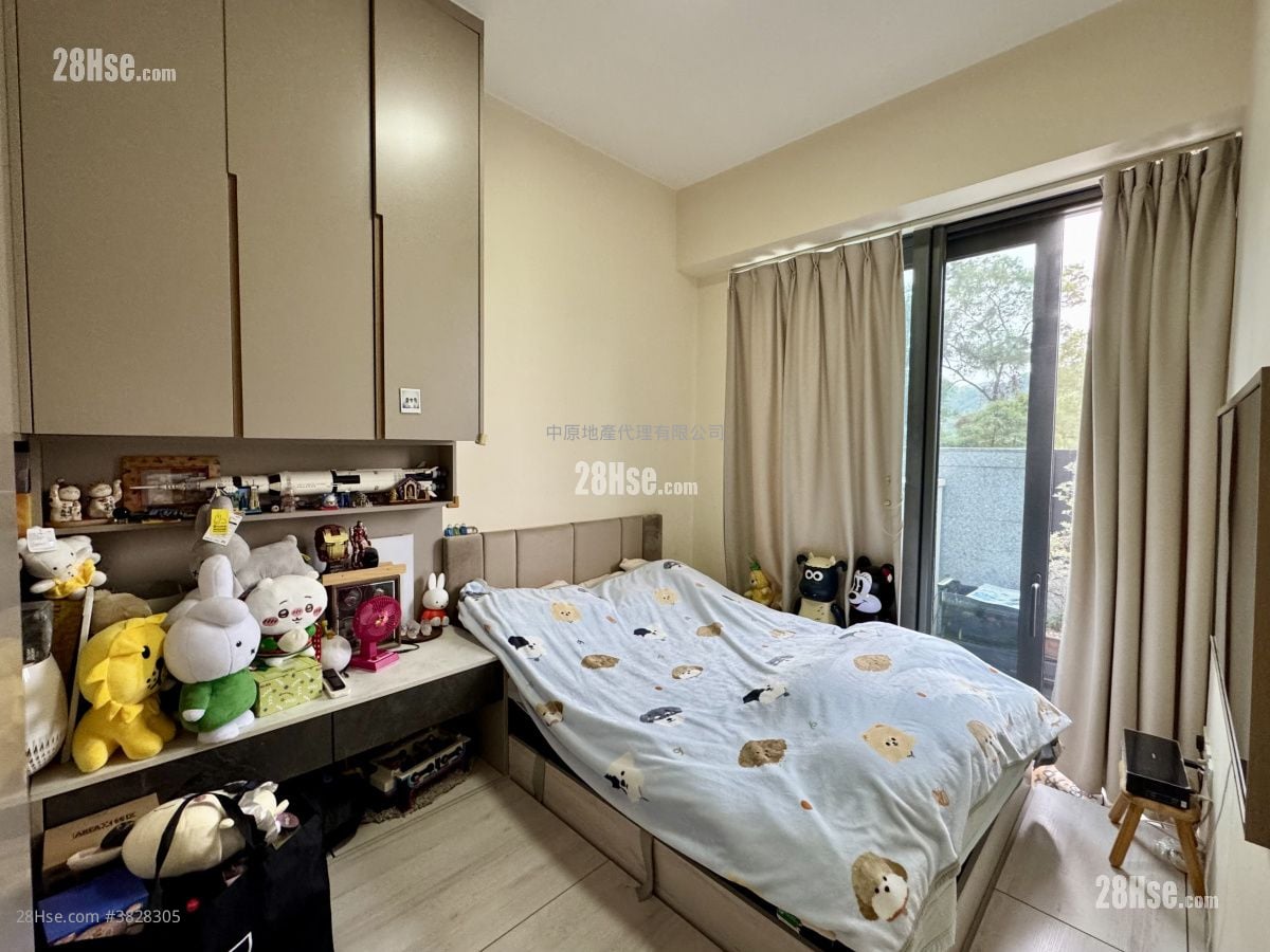 The Regent Sell 3 Bedrooms , 3 Bathrooms 811 ft²