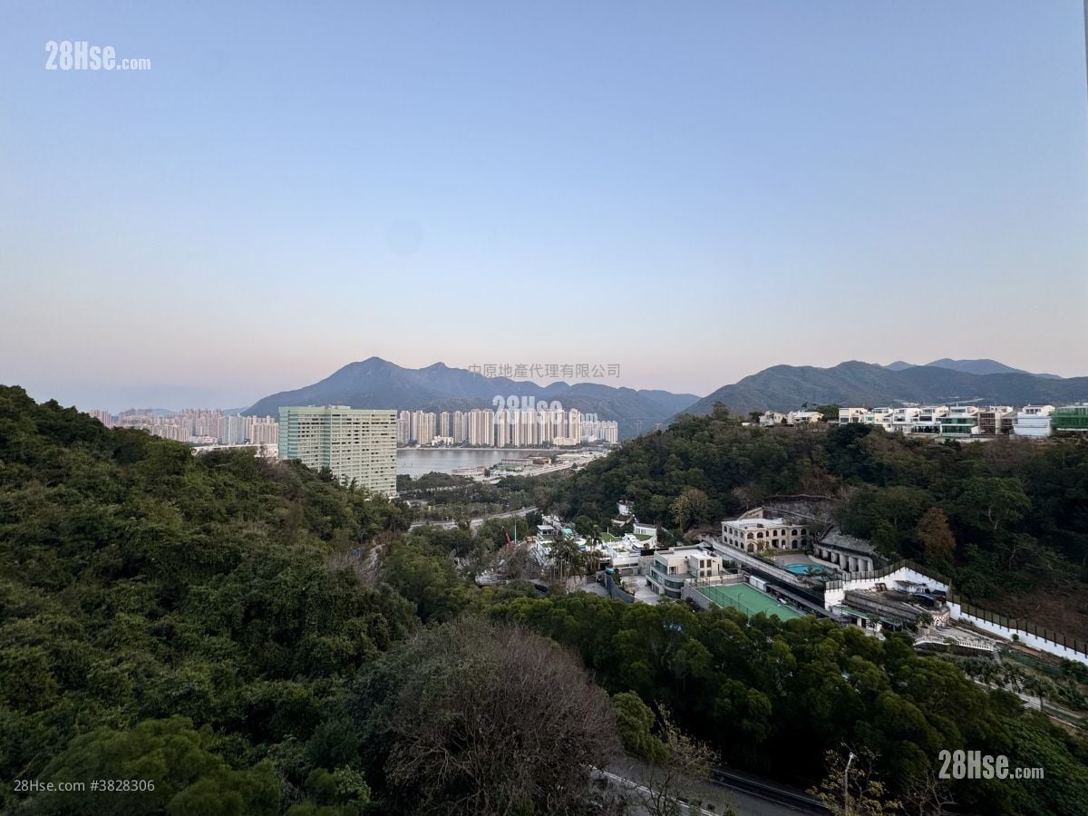 El Futuro Sell 3 Bedrooms , 3 Bathrooms 1,226 ft²