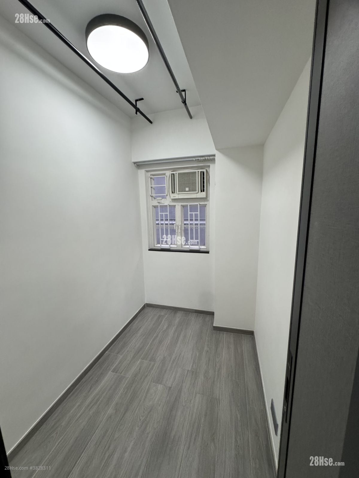 隆基大樓 租盤 3 房 , 1 浴室 415 平方呎