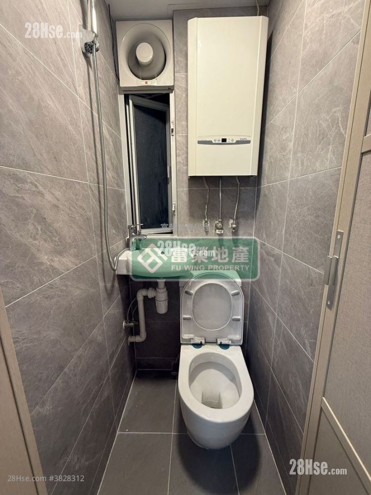 永寧大廈(順寧道) 售盤 2 房 , 1 浴室 224 平方呎