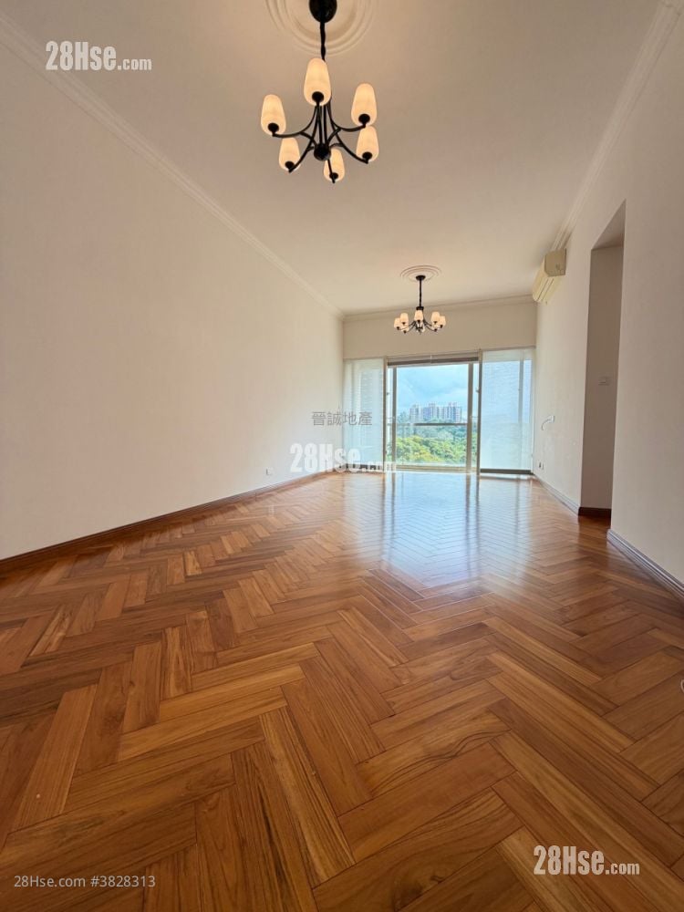 星堤 租盘 4 房 , 3 浴室 1,100 平方尺