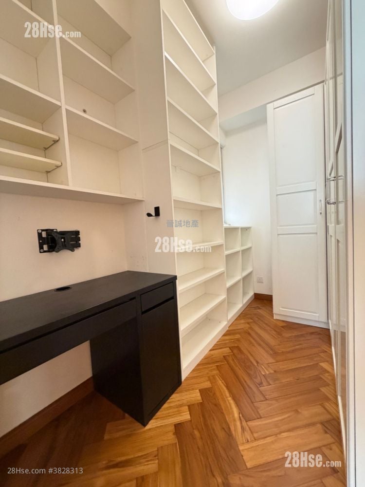 星堤 租盘 4 房 , 3 浴室 1,100 平方尺