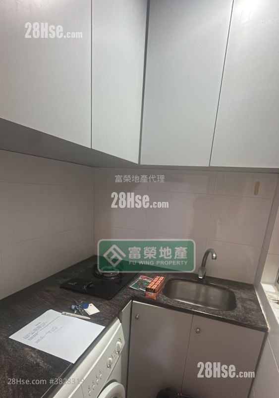 Apartment Sell 2 Bedrooms , 1 Bathroom 265 ft²