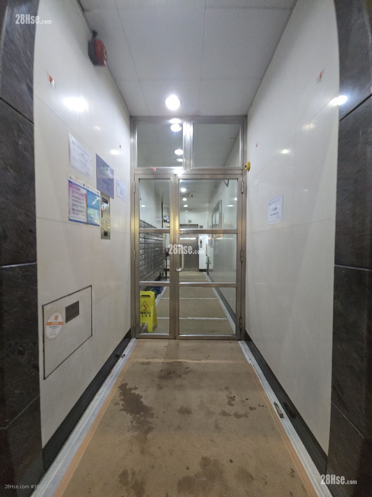 Wai Sun Building Sell 2 Bedrooms , 1 Bathroom 371 ft²