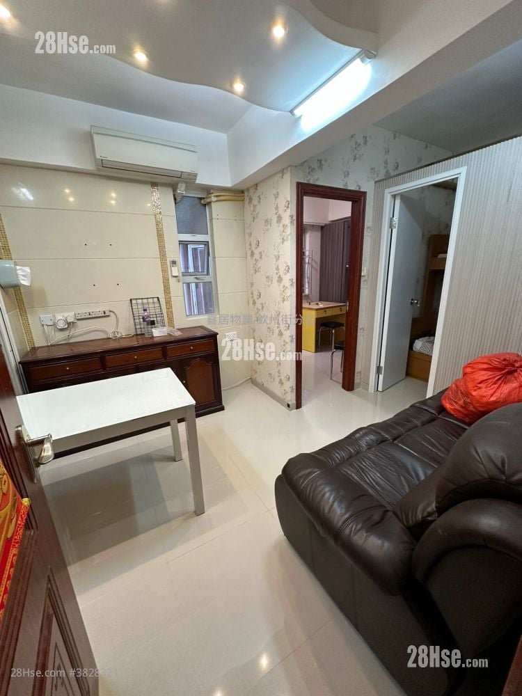 五联大厦 租盘 2 房 , 1 浴室 320 平方尺