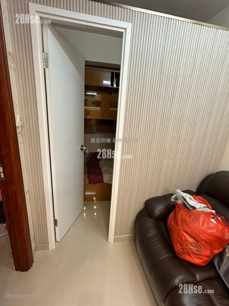 五联大厦 租盘 2 房 , 1 浴室 320 平方尺