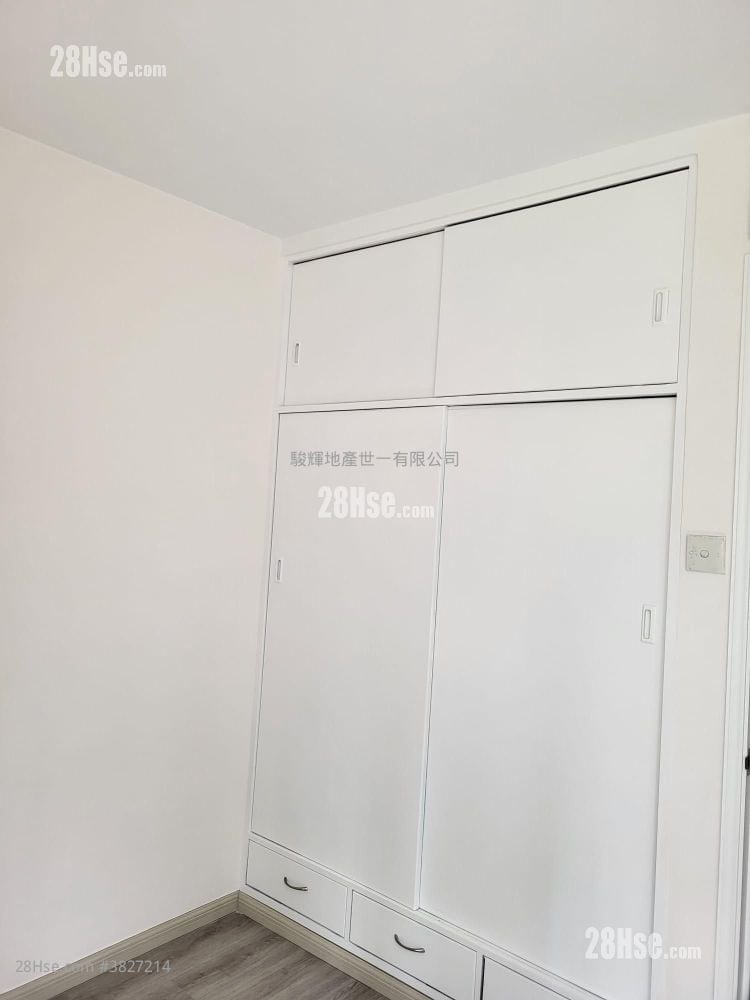 Nan Fung Sun Chuen Rental 3 Bedrooms , 1 Bathroom 516 ft²