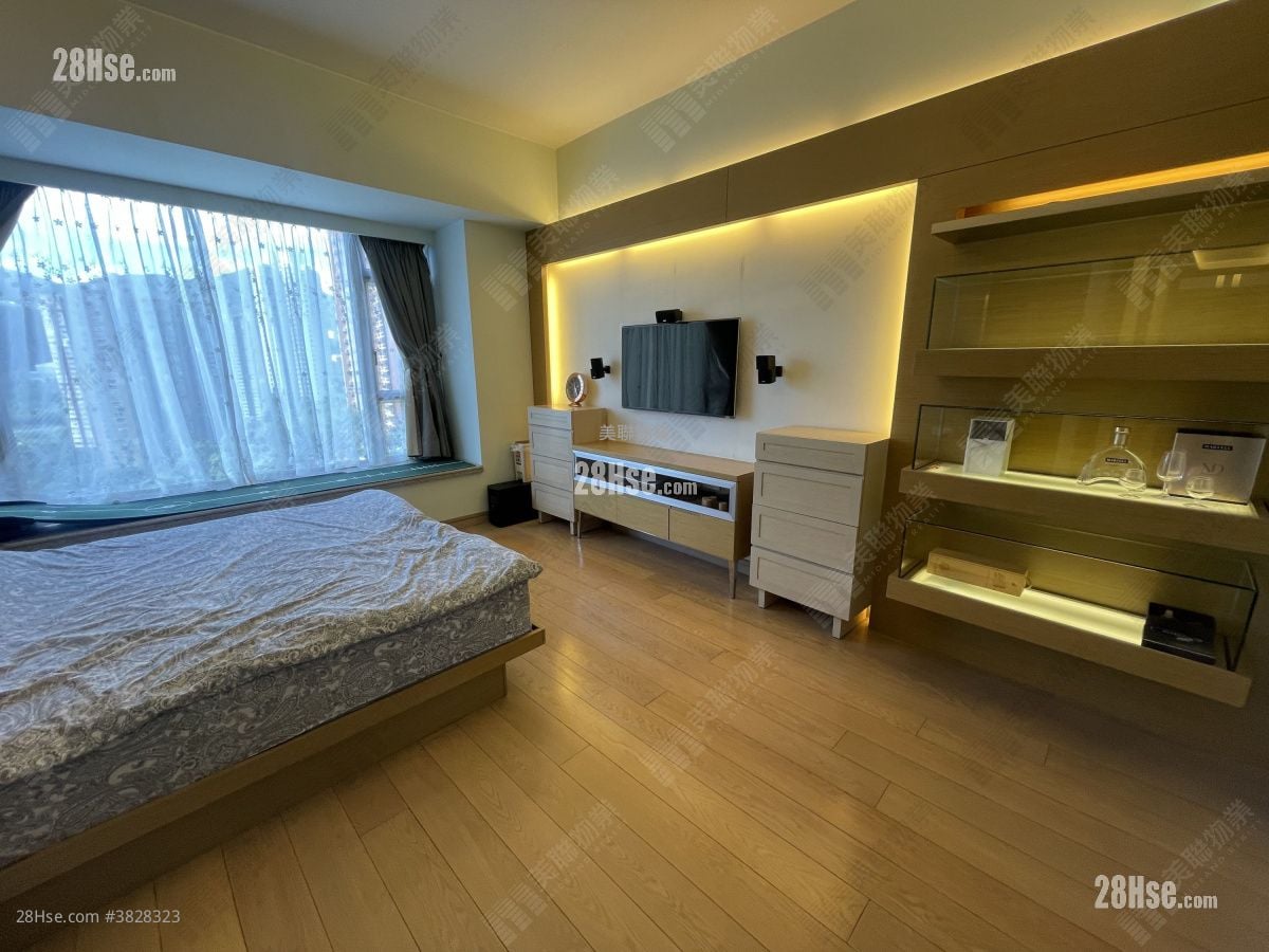 Hill Paramount Sell 3 Bedrooms , 3 Bathrooms 1,503 ft²