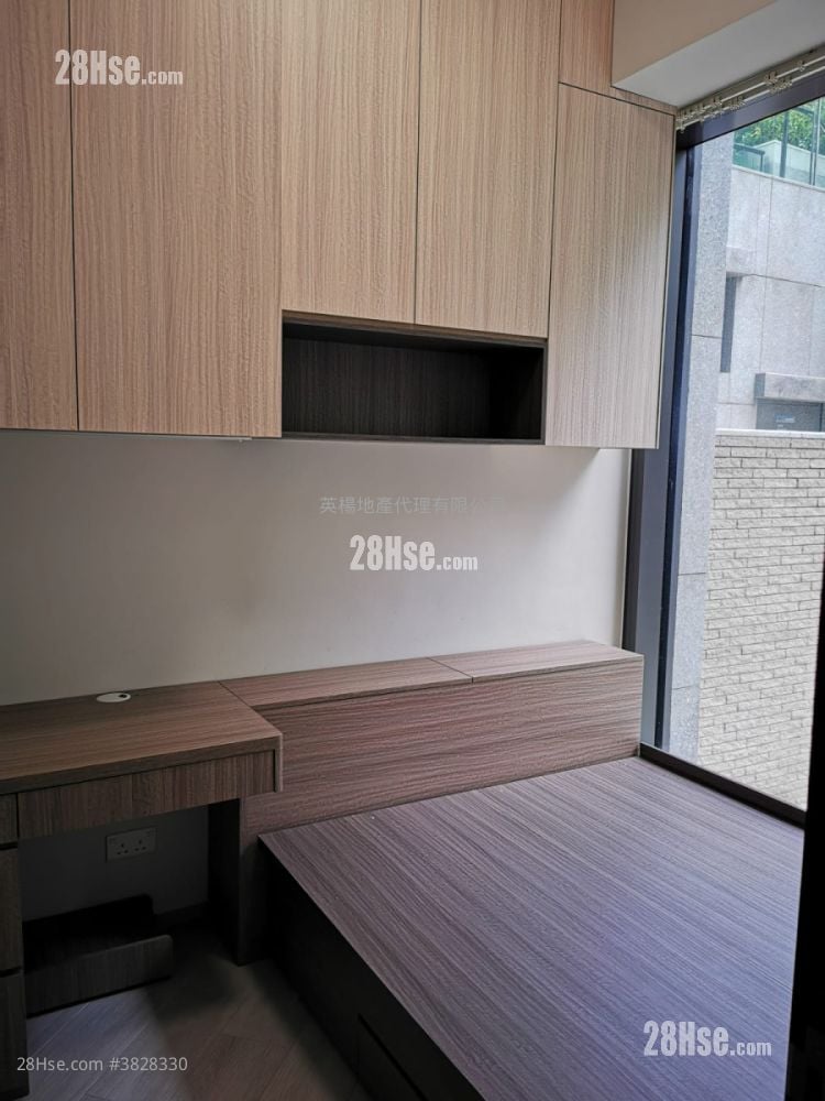 The Royale Sell 284 ft²