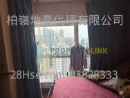 Centre Stage Sell 4 Bedrooms , 3 Bathrooms 910 ft²