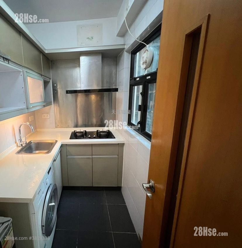 聚康山庄 租盘 2 房 , 1 浴室 423 平方尺