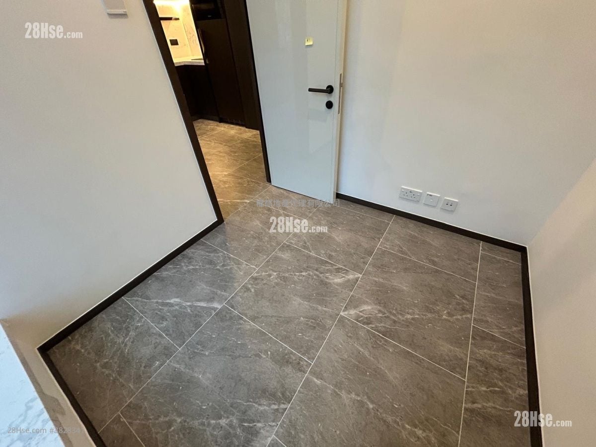 Belgravia Place Rental 2 Bedrooms , 1 Bathroom 339 ft²