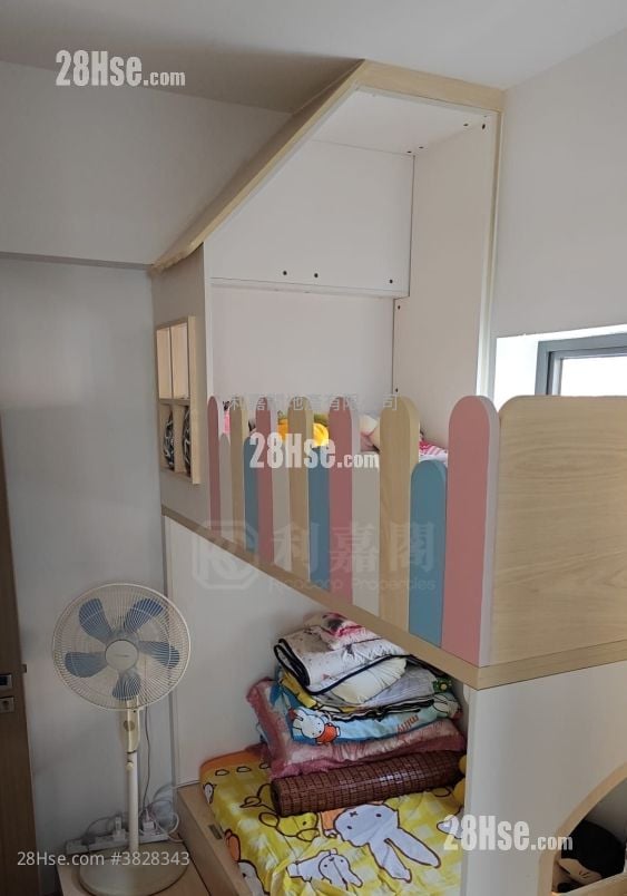 Phase 1B Of The Campton Sell 2 Bedrooms , 1 Bathroom 462 ft²