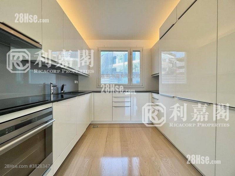Ha Yeung Village Sell 5+ Bedrooms 2,100 ft²