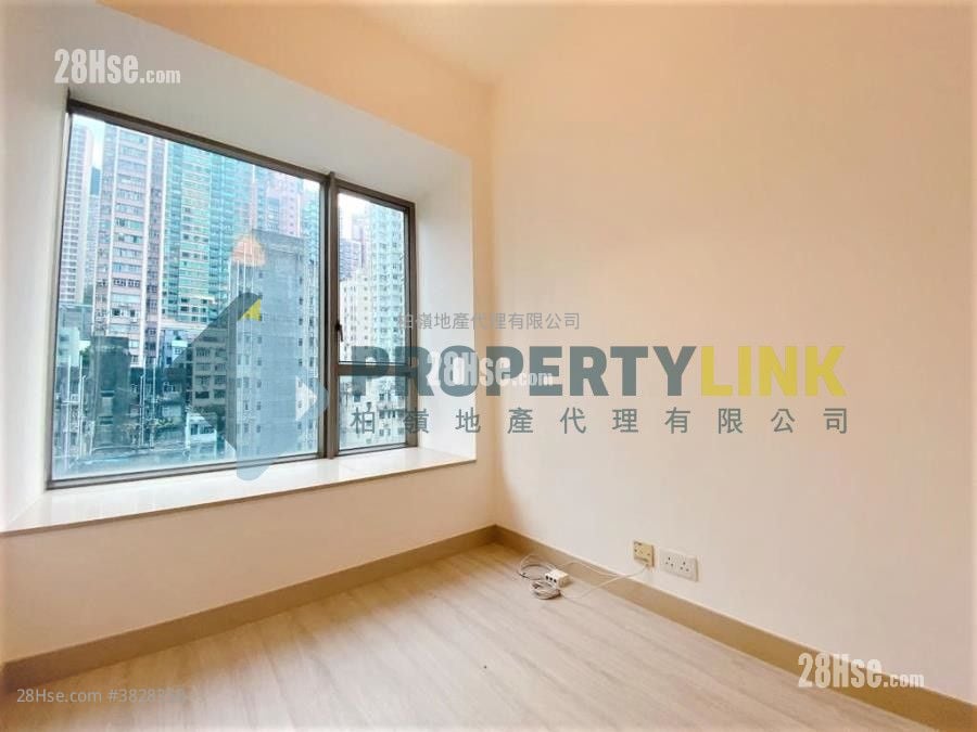 Island Crest Sell 2 Bedrooms , 1 Bathroom 431 ft²