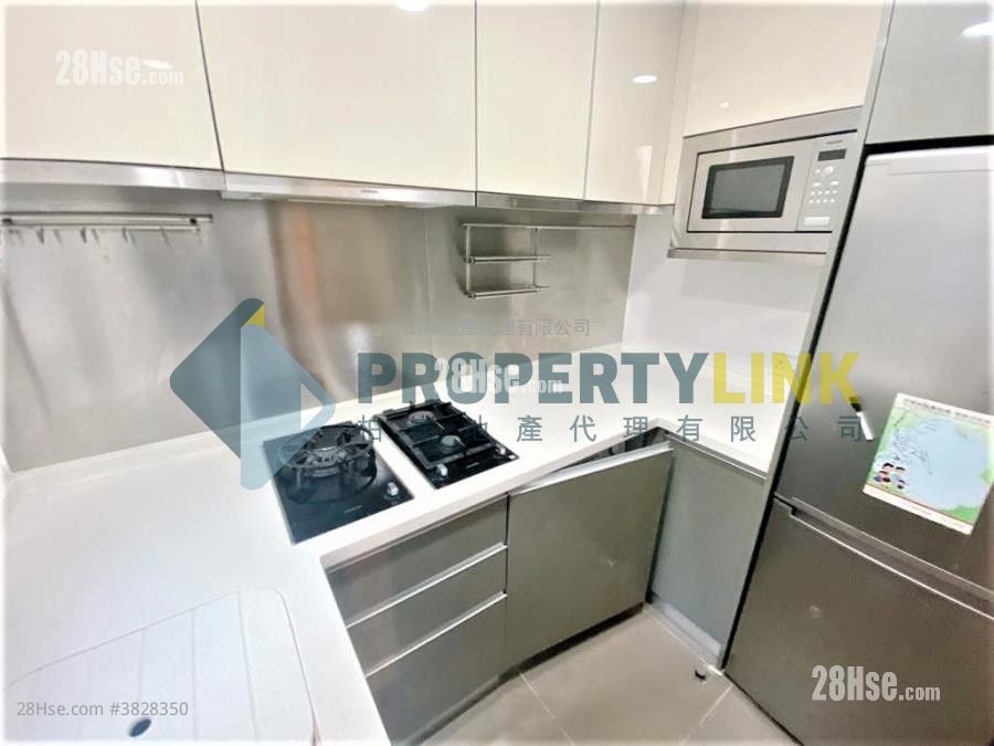 Island Crest Sell 2 Bedrooms , 1 Bathroom 431 ft²