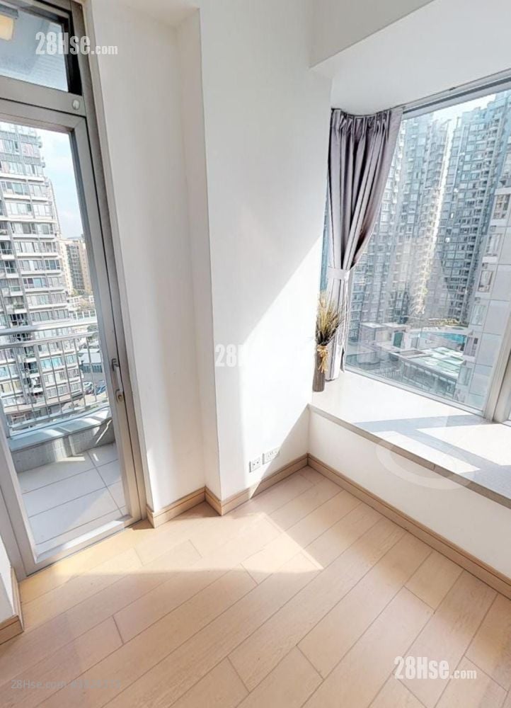 The Reach Sell 2 Bedrooms , 1 Bathroom 420 ft²