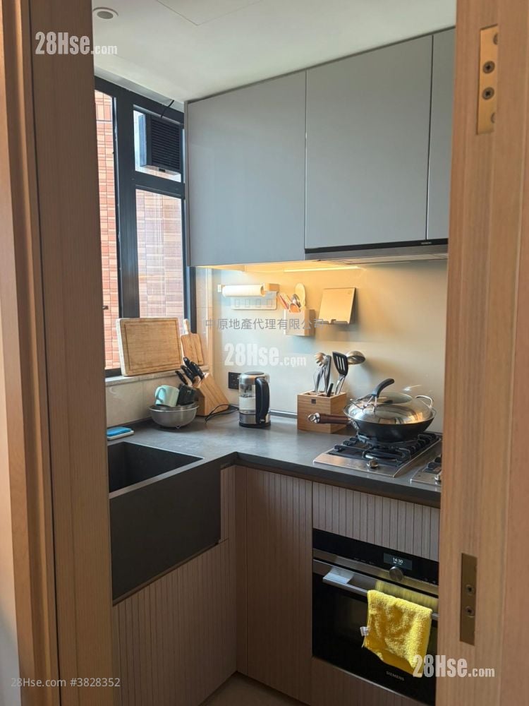 柏傲莊 售盤 2 房 , 1 浴室 521 平方呎