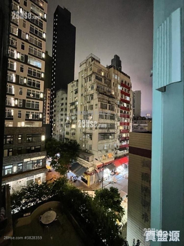 Supernova Stand Sell 1 Bedroom 322 ft²