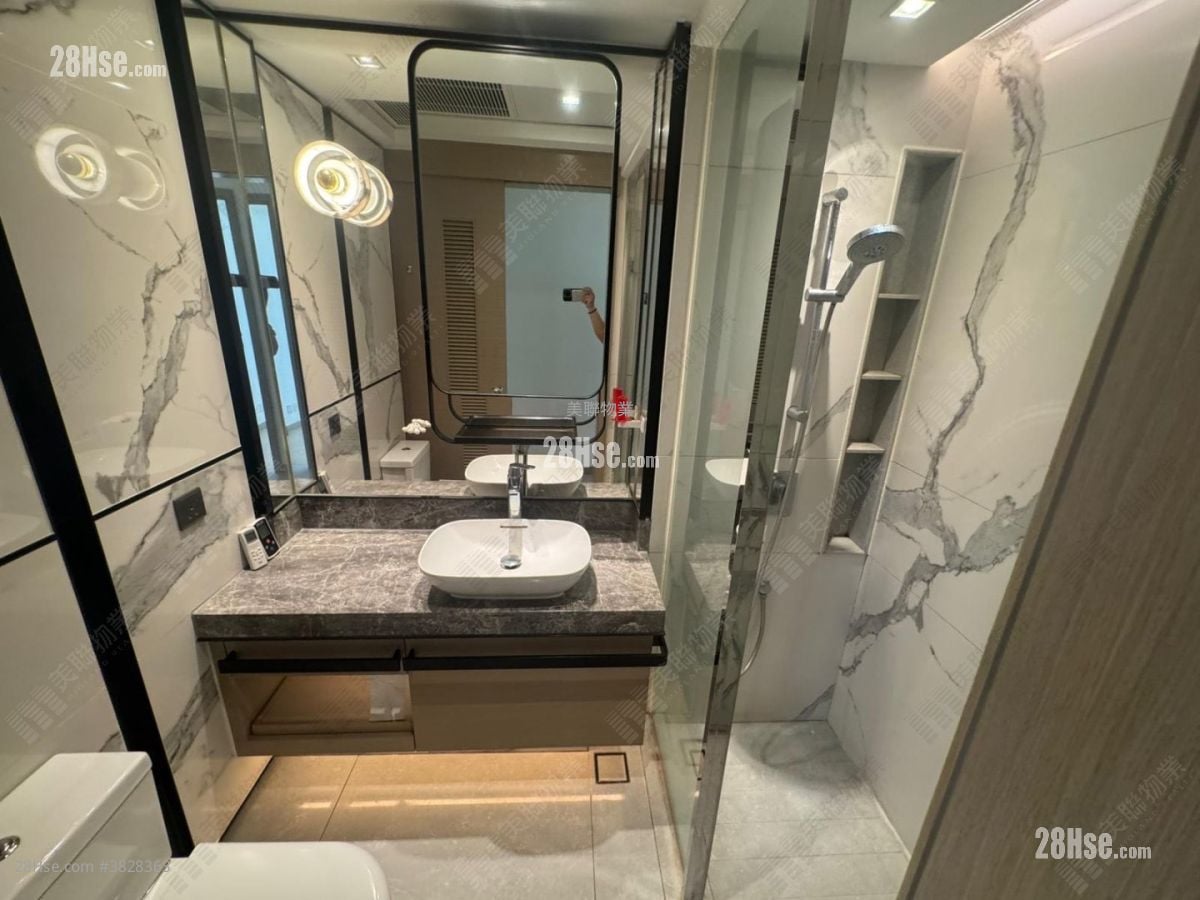 雲滙 售盤 2 房 451 平方呎