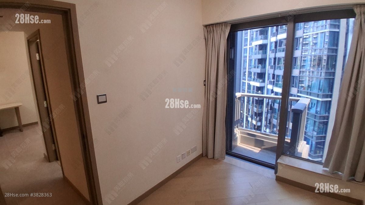 雲滙 售盤 2 房 451 平方呎