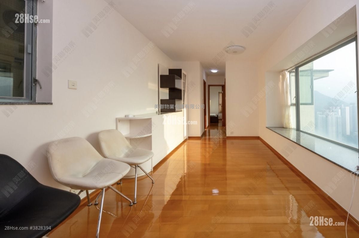 Seaview Crescent Sell 2 Bedrooms , 1 Bathroom 521 ft²