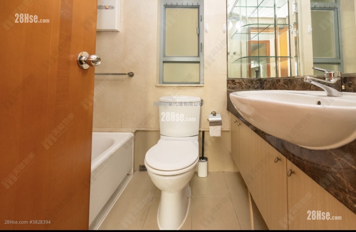 Seaview Crescent Sell 2 Bedrooms , 1 Bathroom 521 ft²