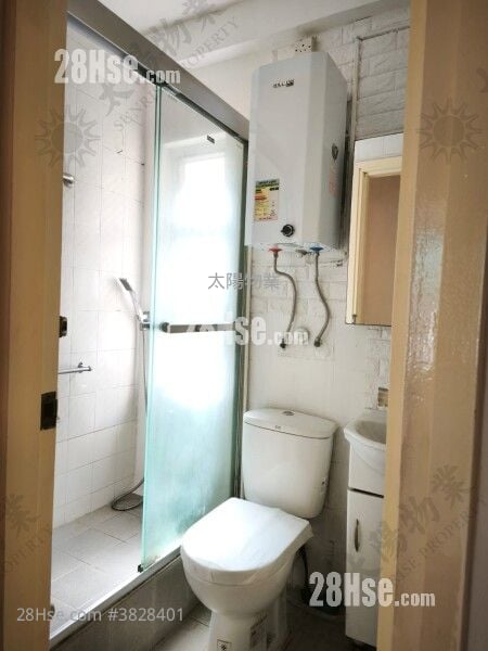 Hip Fai Building Sell 3 Bedrooms 377 ft²