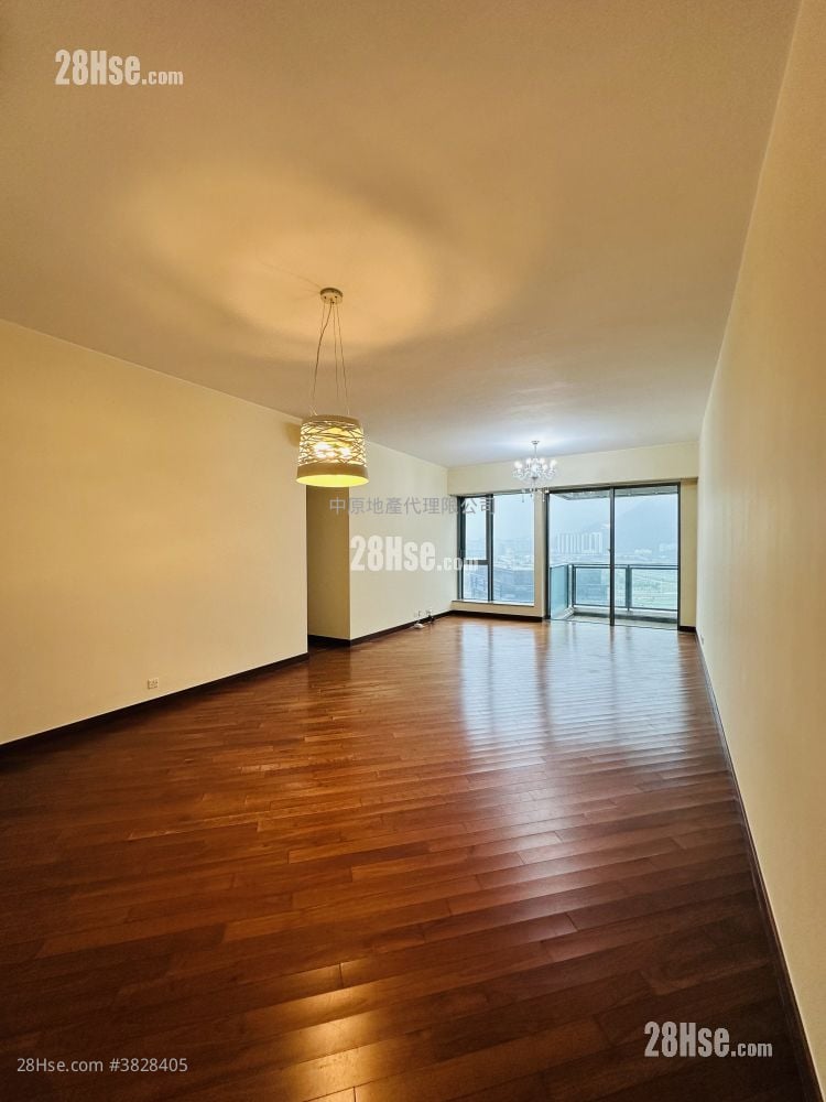 廳: 御龍山 售盤 4 房 , 4 浴室 1,444 平方呎