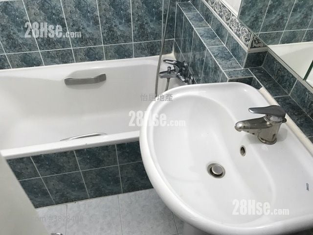 Taikoo Shing Sell 3 Bedrooms , 2 Bathrooms 897 ft²