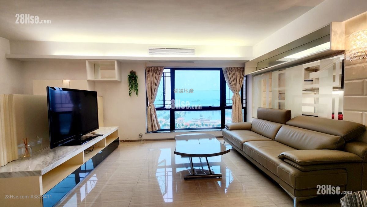 Aegean Coast Sell 3 Bedrooms , 2 Bathrooms 811 ft²