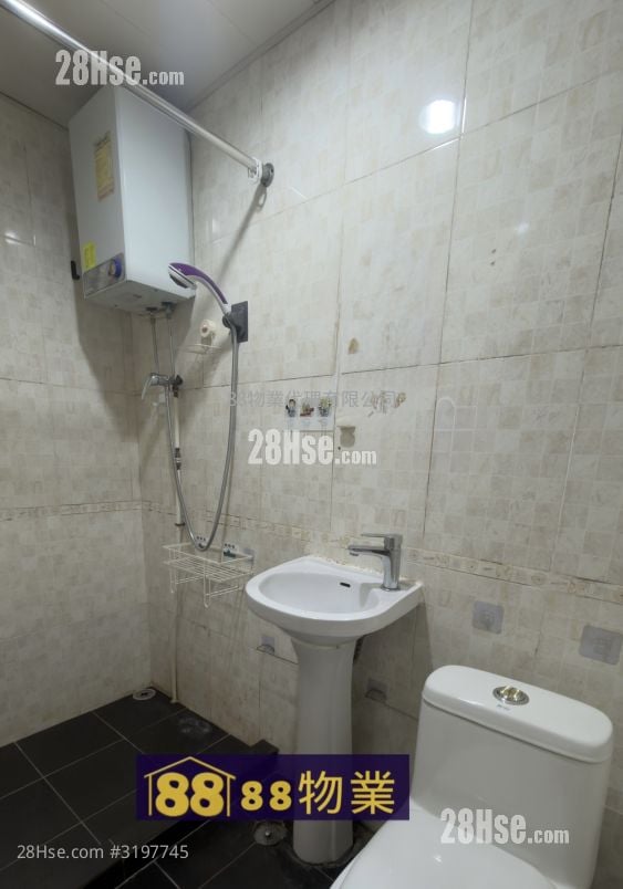 唐樓 租盤 1 浴室 200 平方呎