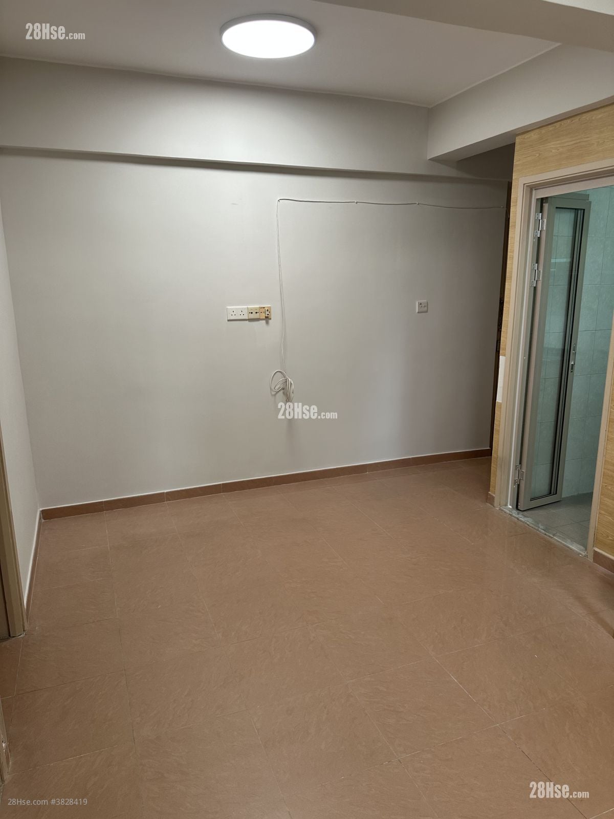 中興樓 租盤 2 房 , 1 浴室 374 平方呎