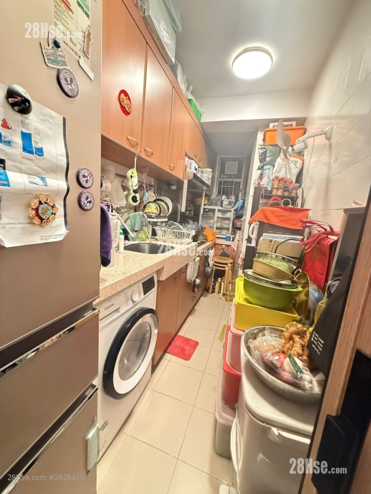 Homing Terrace Sell 3 Bedrooms , 1 Bathroom 564 ft²