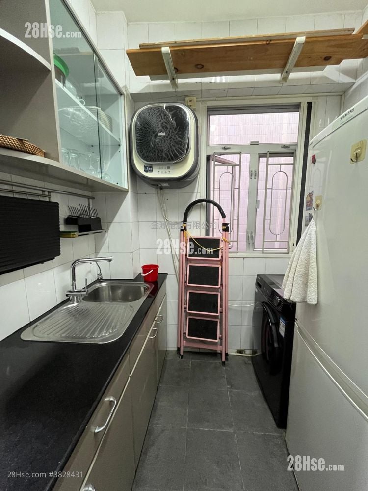 軒尼詩道 租盤 2 房 , 1 浴室 645 平方呎