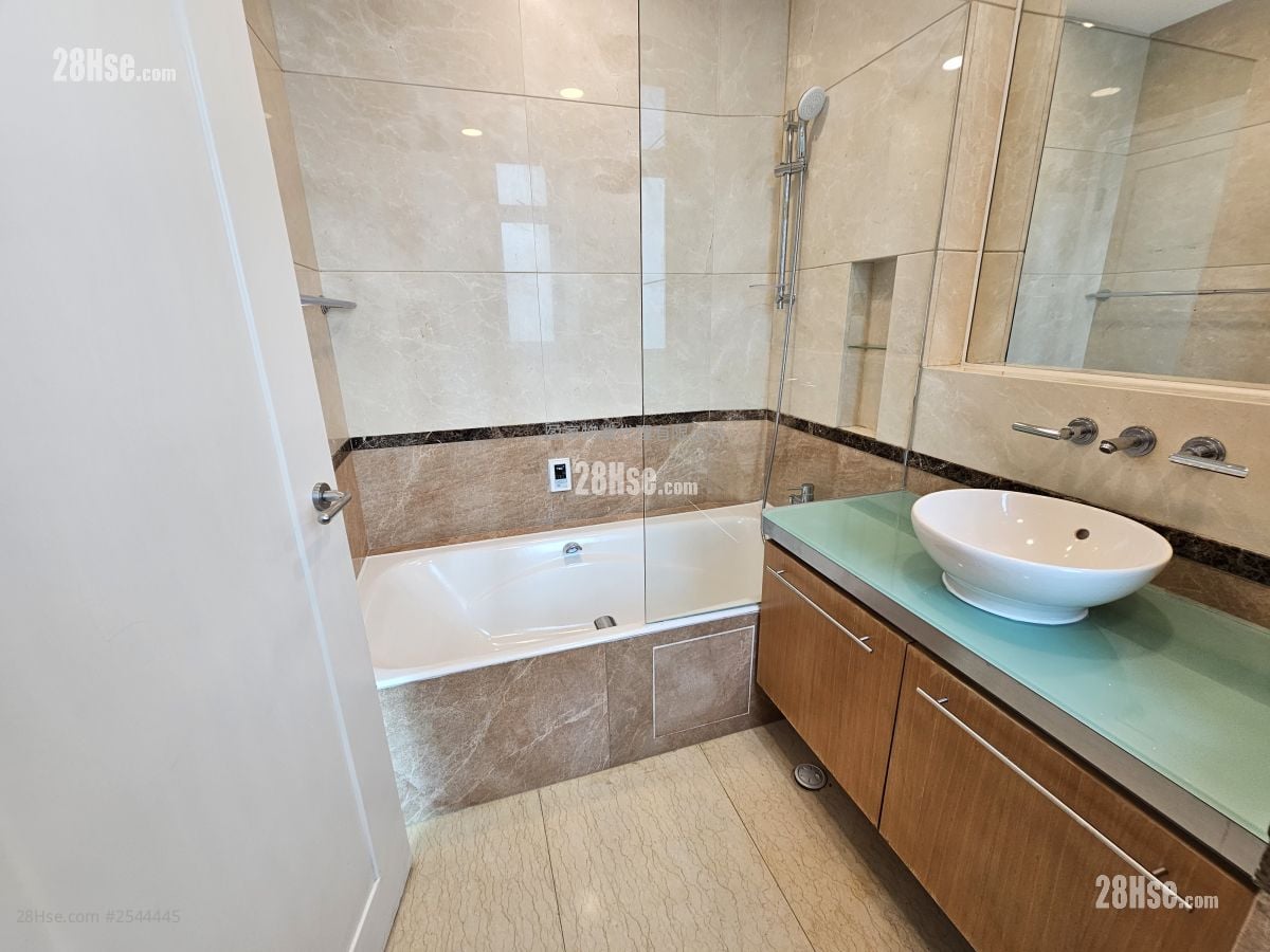 堪仕達道1-3號 租盤 3 房 , 4 浴室 2,155 平方呎