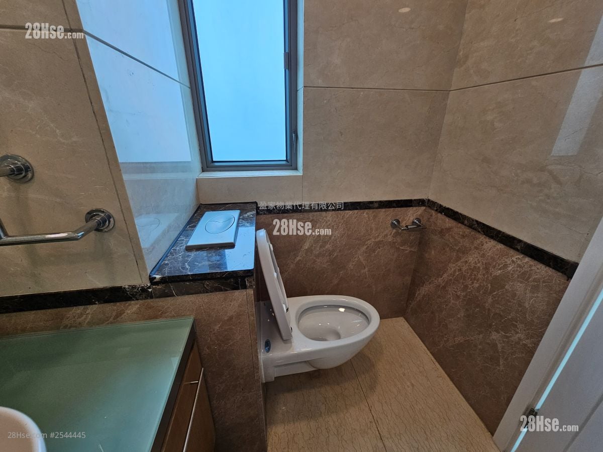 堪仕達道1-3號 租盤 3 房 , 4 浴室 2,155 平方呎