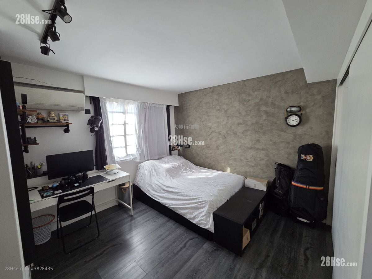 嘉辉台 售盘 3 房 , 2 浴室 1,013 平方尺