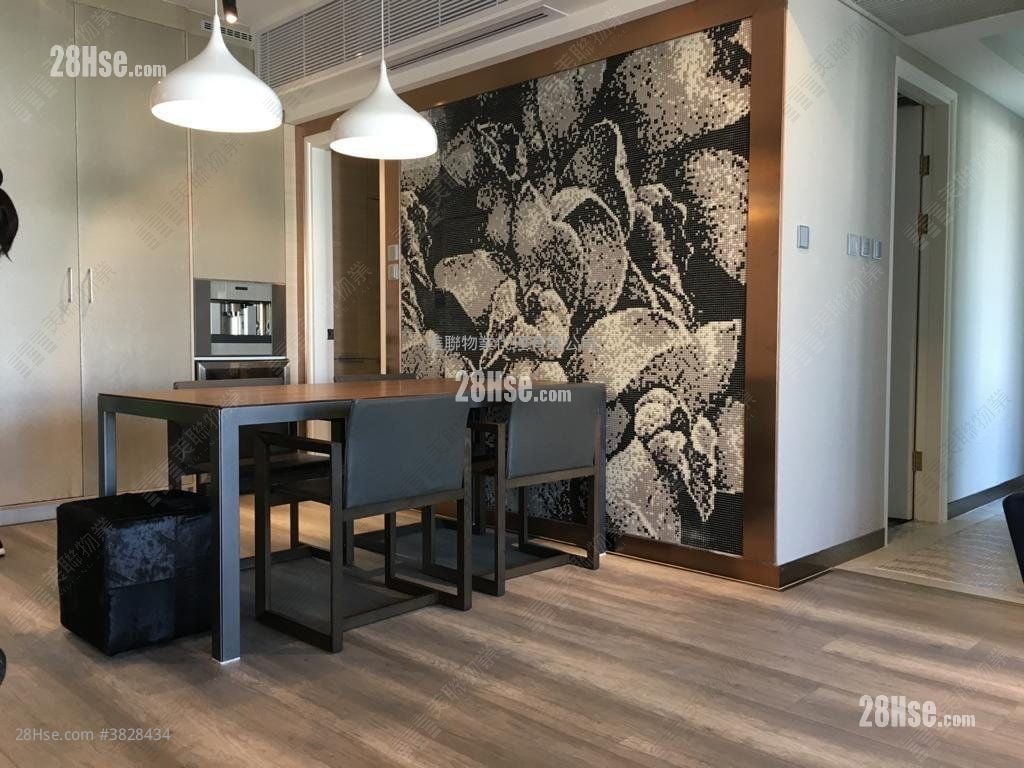 逸瓏灣 售盤 4 房 , 2 浴室 1,400 平方呎