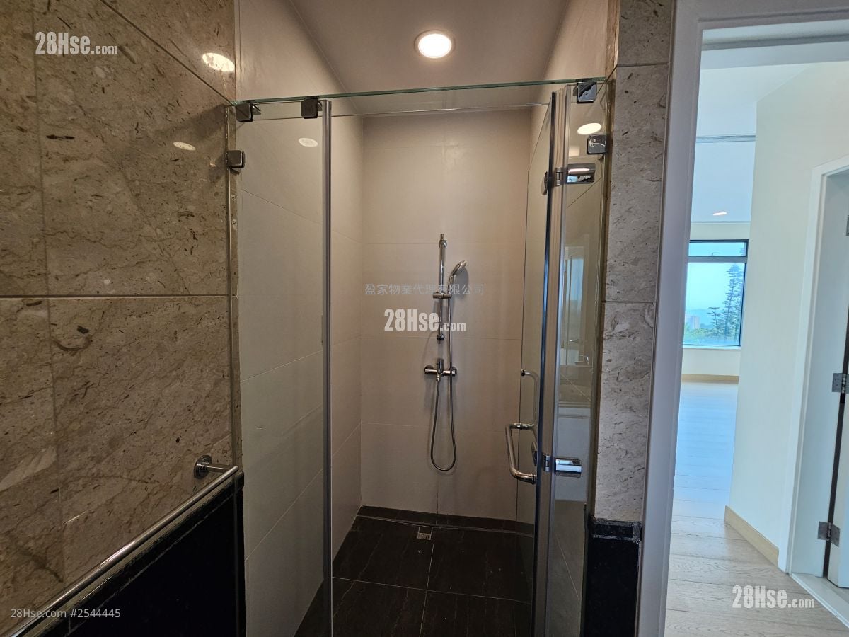 堪仕達道1-3號 租盤 3 房 , 4 浴室 2,155 平方呎