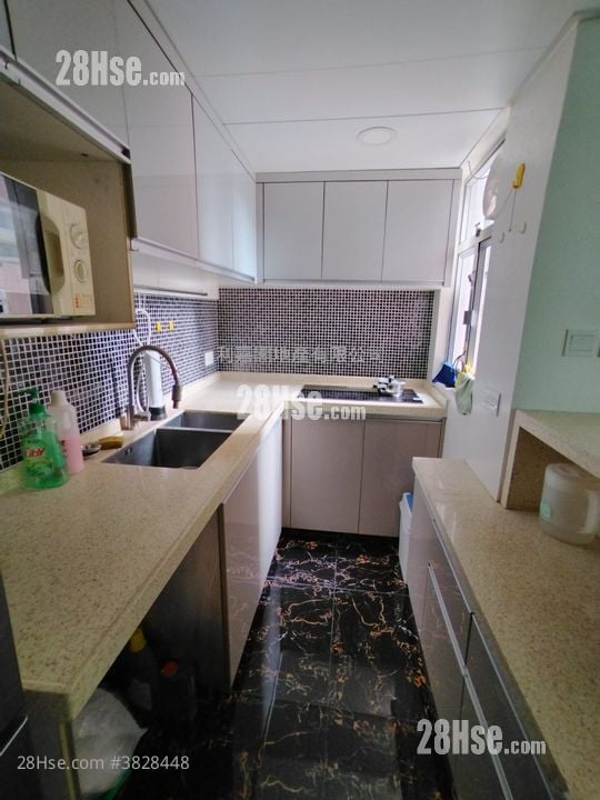 疊翠軒 售盤 3 房 , 2 浴室 591 平方呎