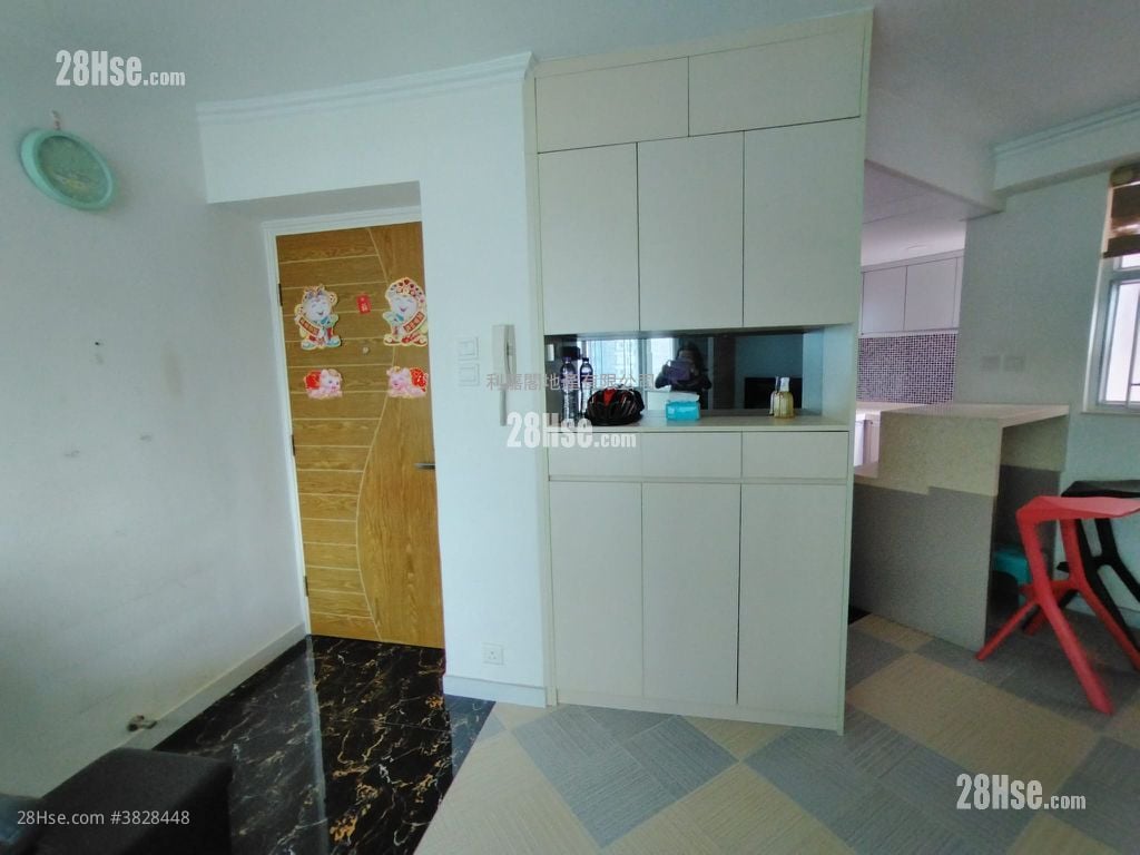 疊翠軒 售盤 3 房 , 2 浴室 591 平方呎