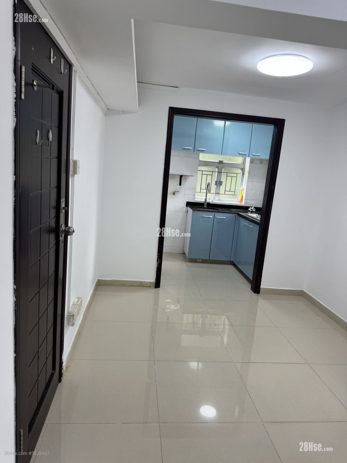 廳: 村屋 租盤 1 房 300 平方呎