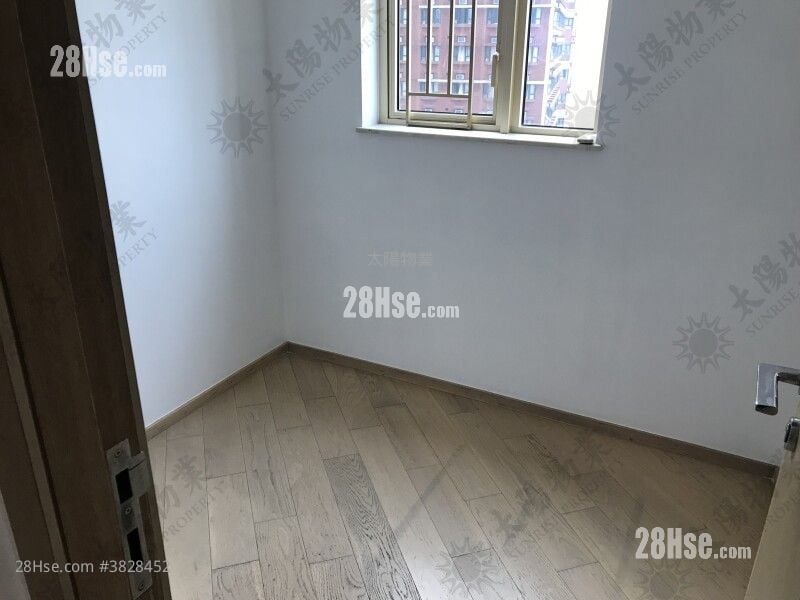 海濱南岸 售盤 3 房 593 平方呎